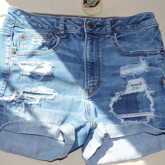 SUPER HIGH RISE SHORTS - Picture 1 of 2